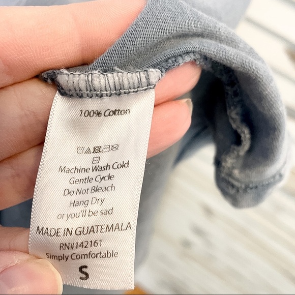 LULAROE | The Classic T Short Sleeve Acid Wash Shirt Blue - Picture 6 of 7